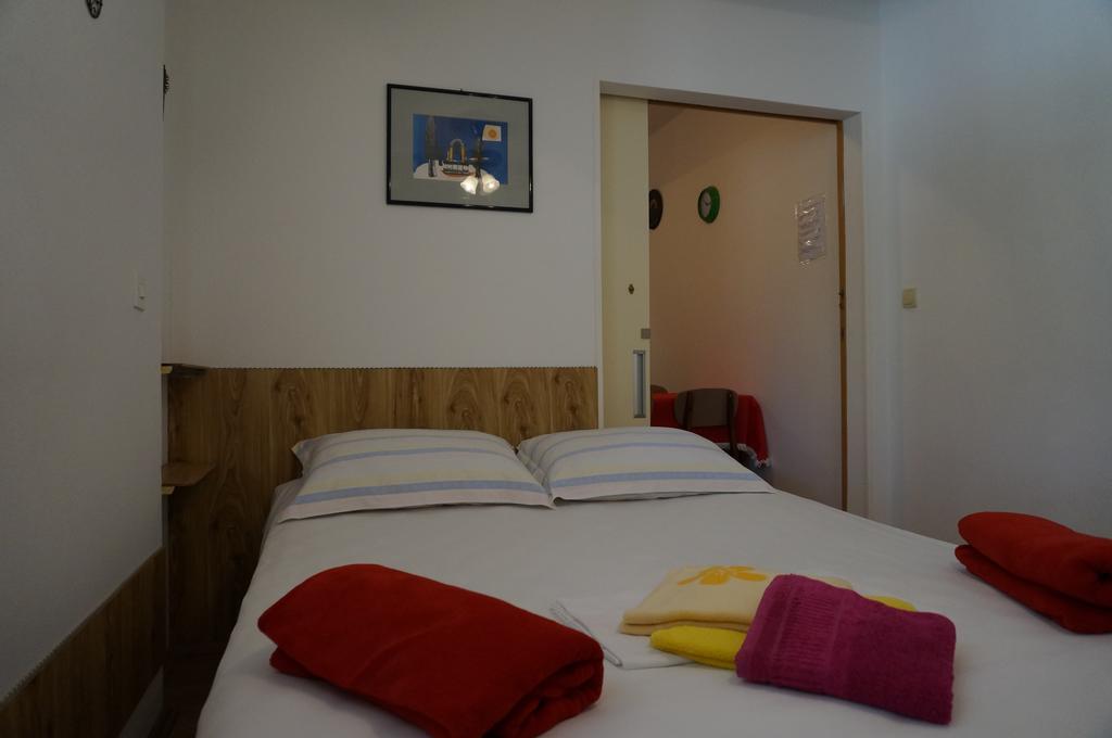 Rooms & Apartments Tepsa - Centre Hvar Town Exterior foto